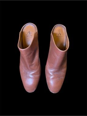 Aquatalia Brown Leather Ankle Booties